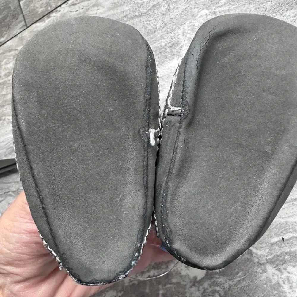 Carters Baby Shoes EUC